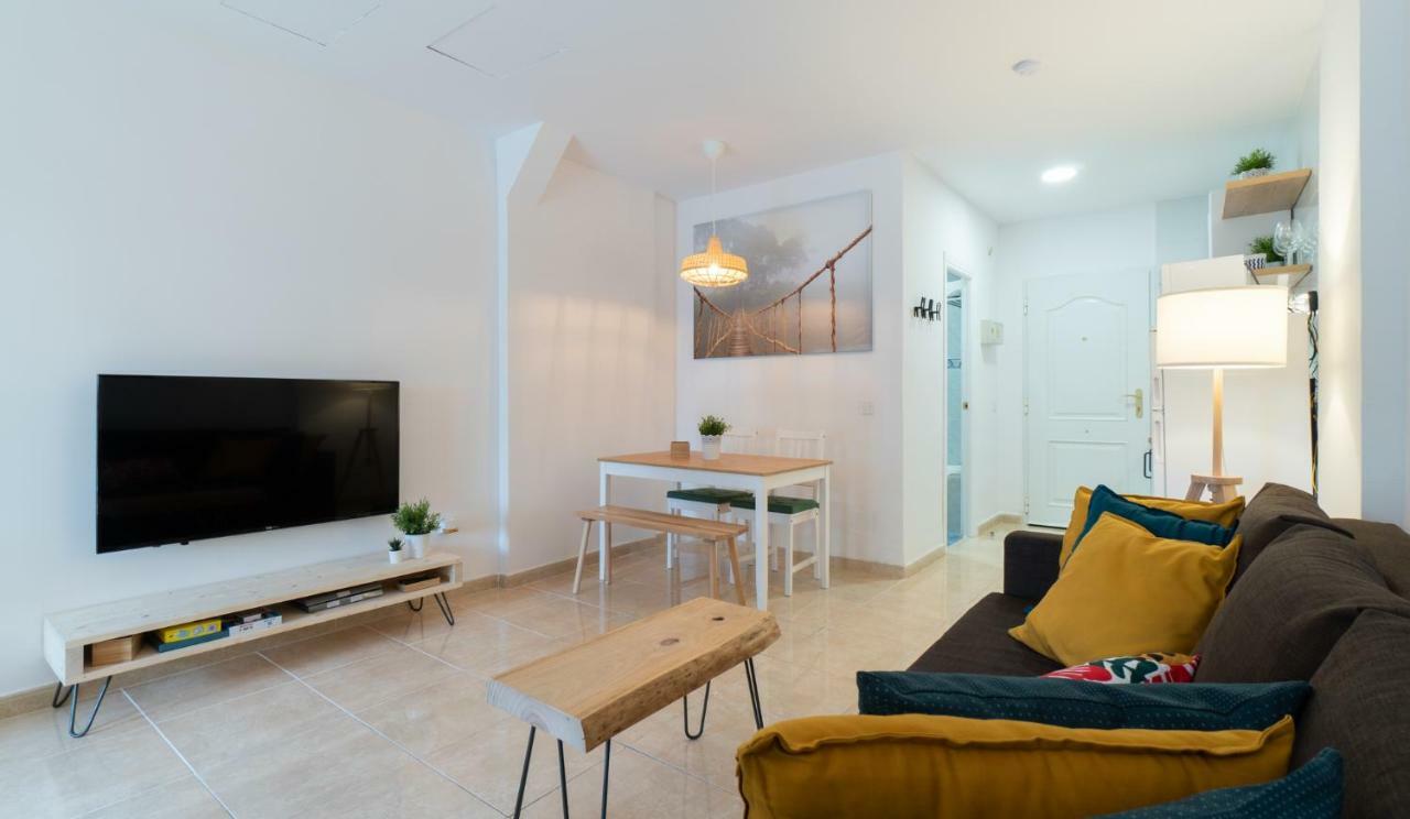 בנאלמדנה Minerva Suites By Kaarina מראה חיצוני תמונה