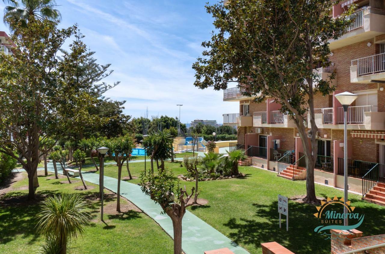 בנאלמדנה Minerva Suites By Kaarina מראה חיצוני תמונה